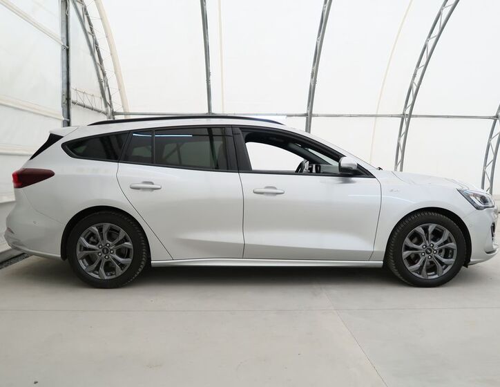 Ford Focus 5