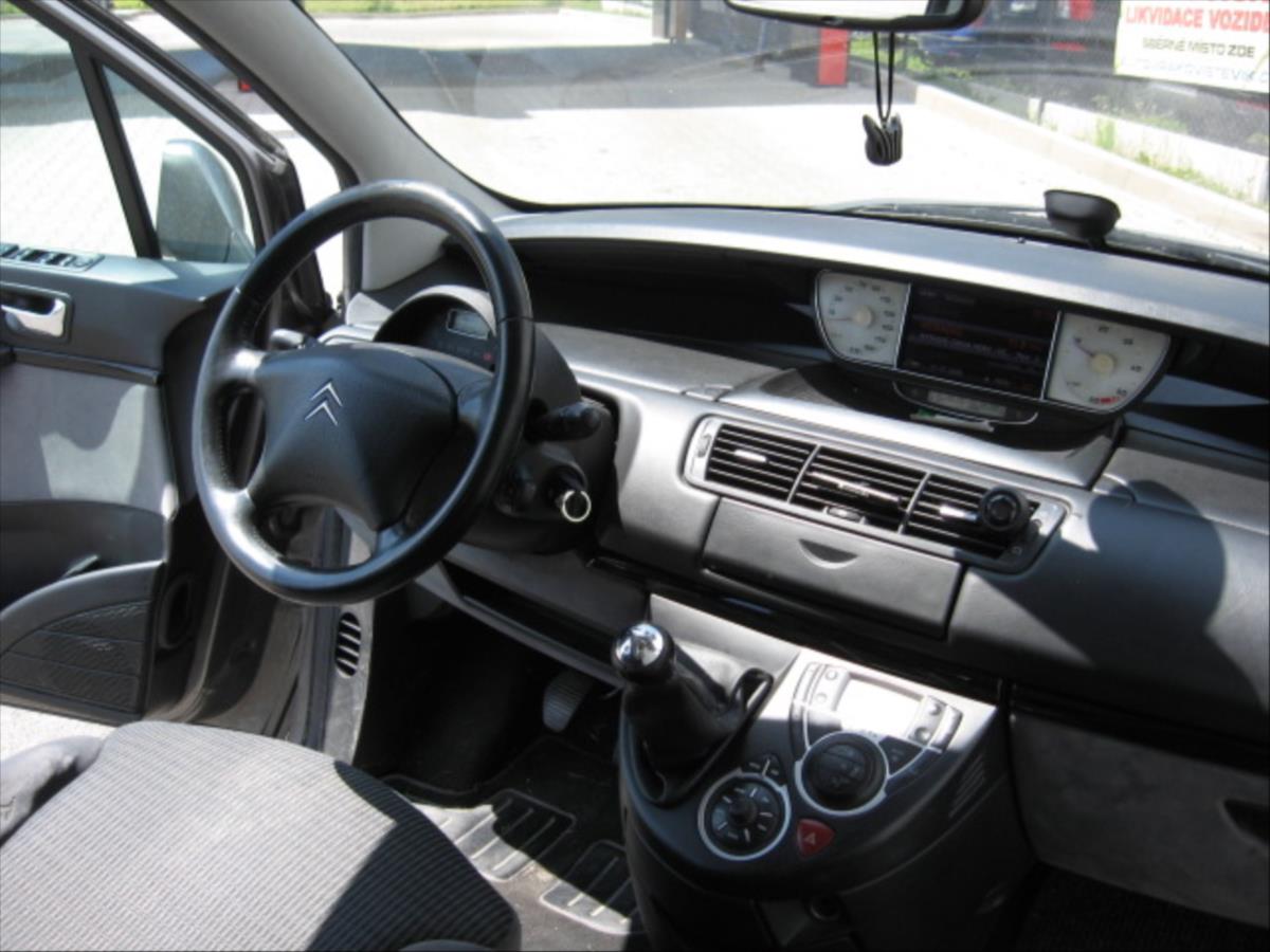 Citroën C8