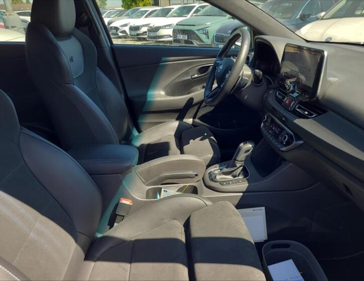 Hyundai i30 6