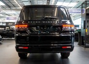 Jeep Grand Wagoneer 5