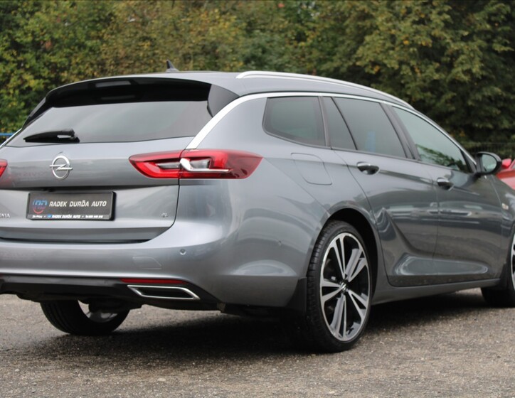 Opel Insignia 5