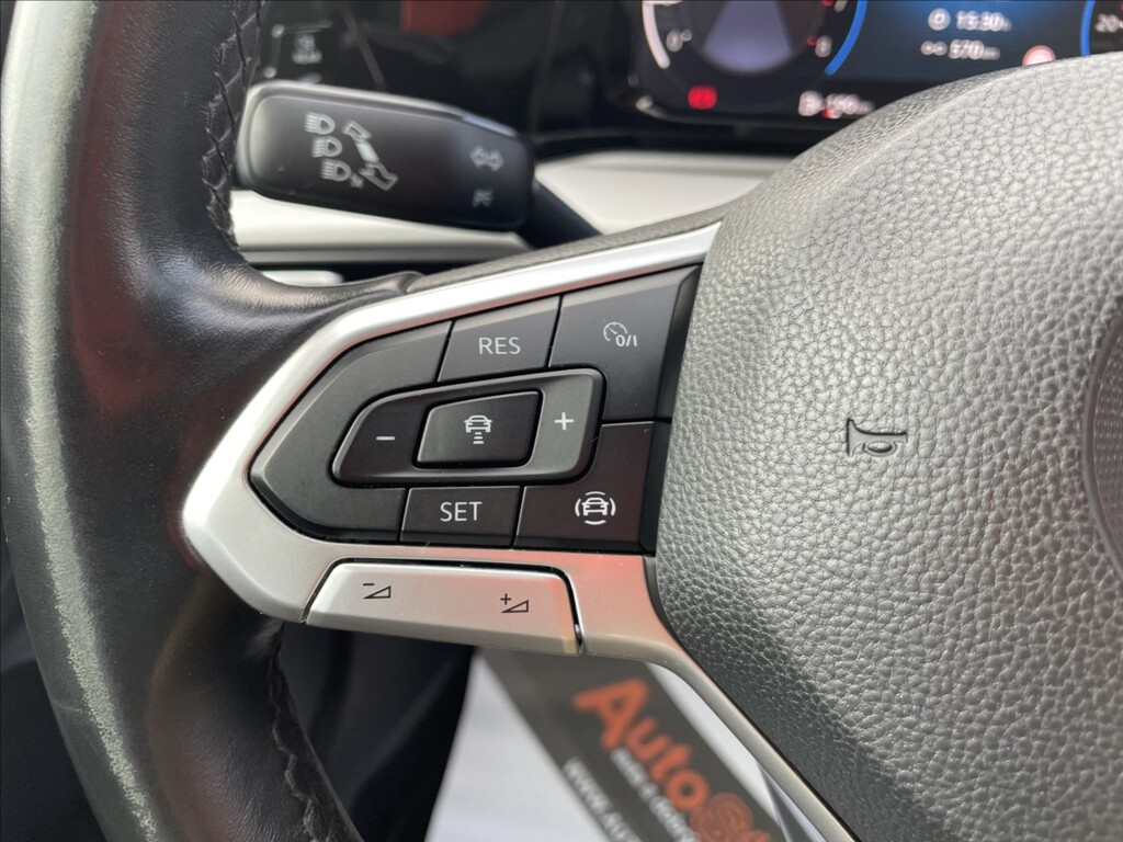 Volkswagen Golf 28