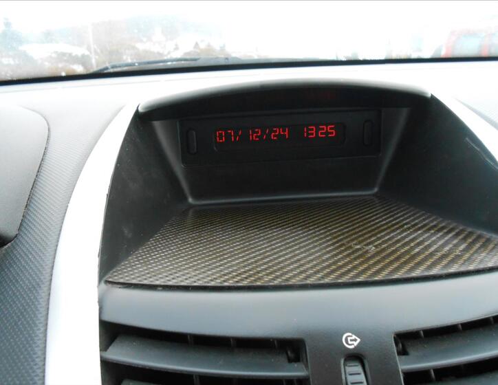 Peugeot 206 26
