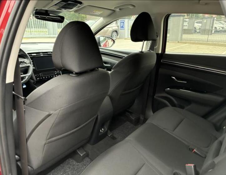 Hyundai Tucson 12