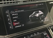 Audi Q8 33