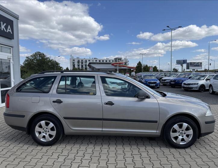 Škoda Octavia 8