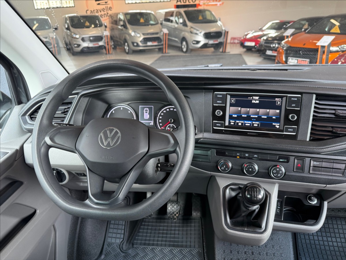 Volkswagen Caravelle