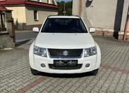 Suzuki Grand Vitara 10