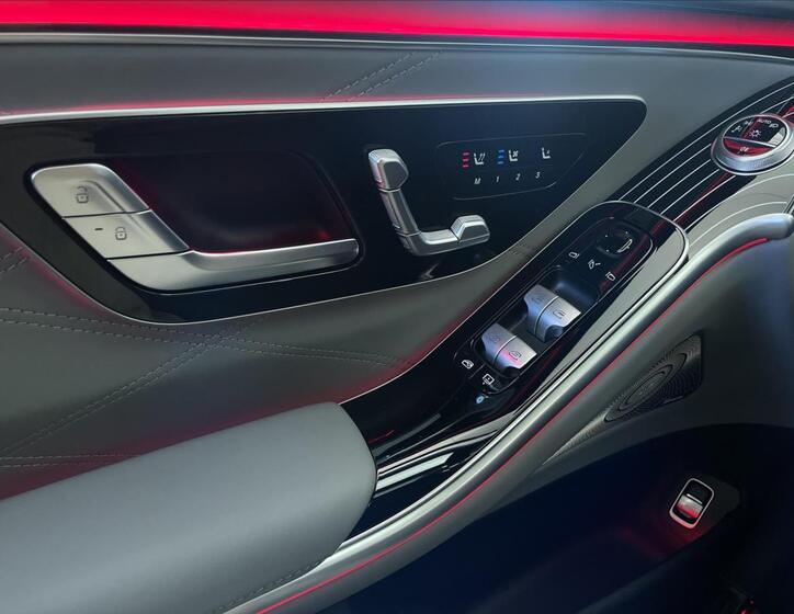 Mercedes-Benz Třídy S 12