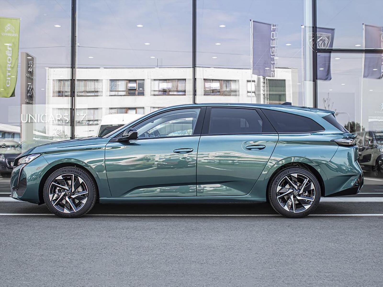 Peugeot 308 8