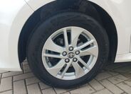 Toyota Yaris 29