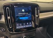 Volvo XC40 9