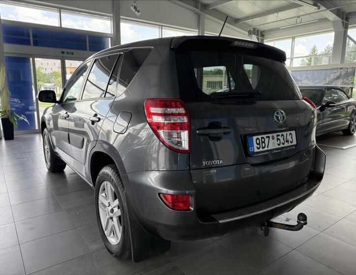 Toyota RAV4 4