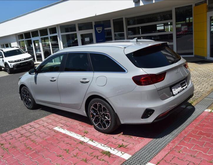 KIA Ceed 12