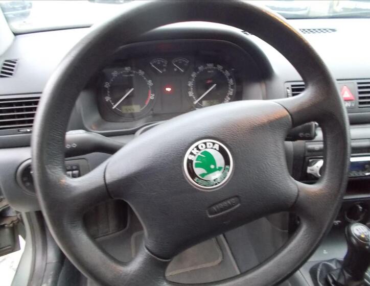 Škoda Octavia 24
