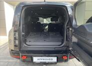 Land Rover Defender 12