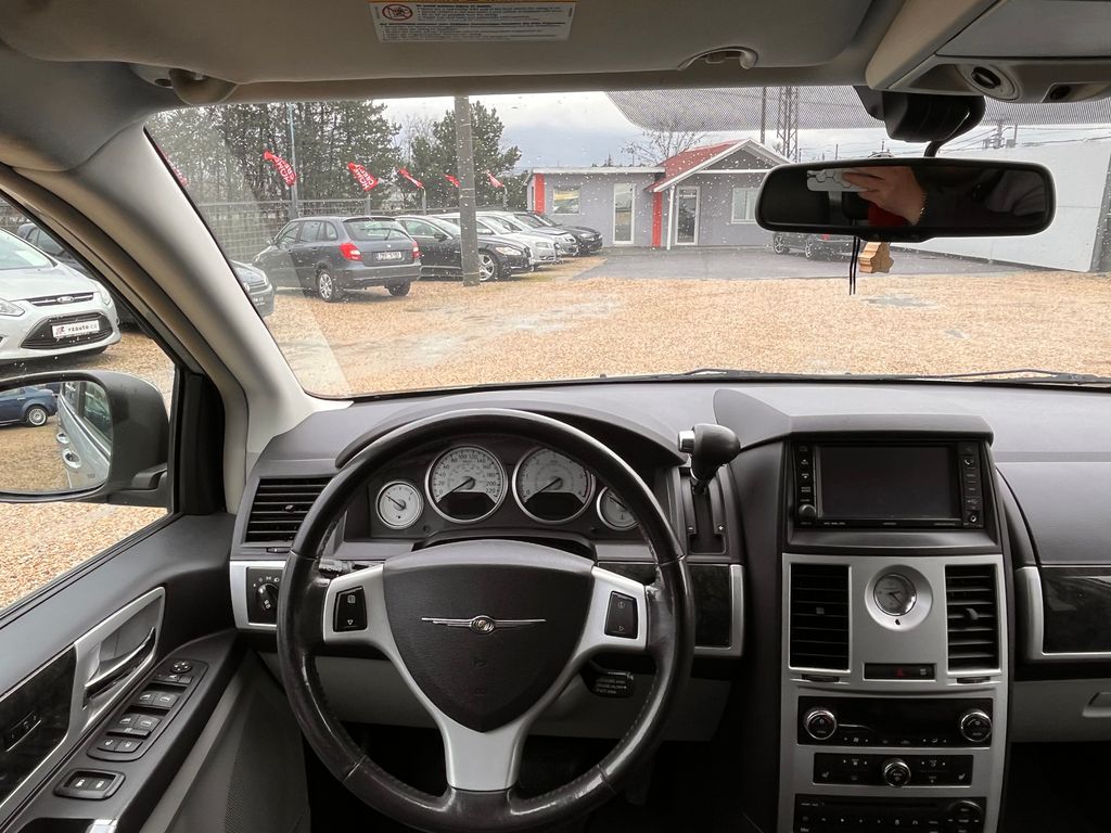 Chrysler Grand Voyager