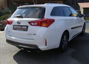 Toyota Auris 4