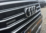 Audi A8 55