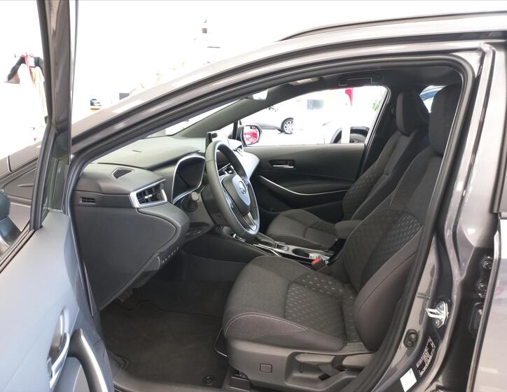 Toyota Corolla 6