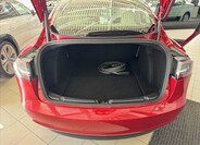 Tesla Model 3 11
