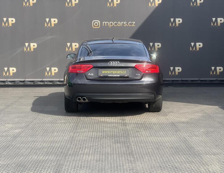 Audi A5 8
