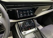 Audi Q7 11
