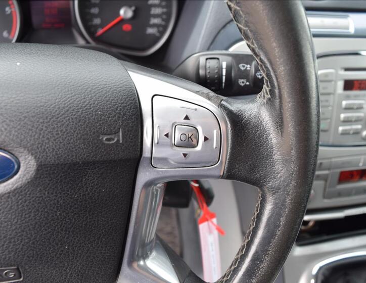 Ford Galaxy 35