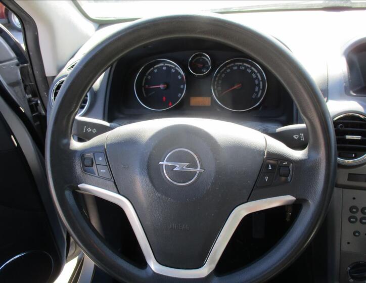 Opel Antara 13