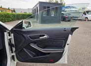 Mercedes-Benz CLA 30
