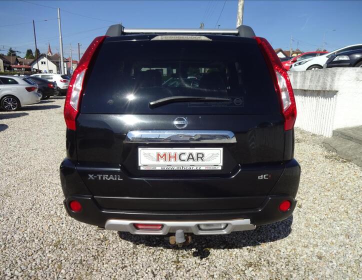 Nissan X-Trail 6