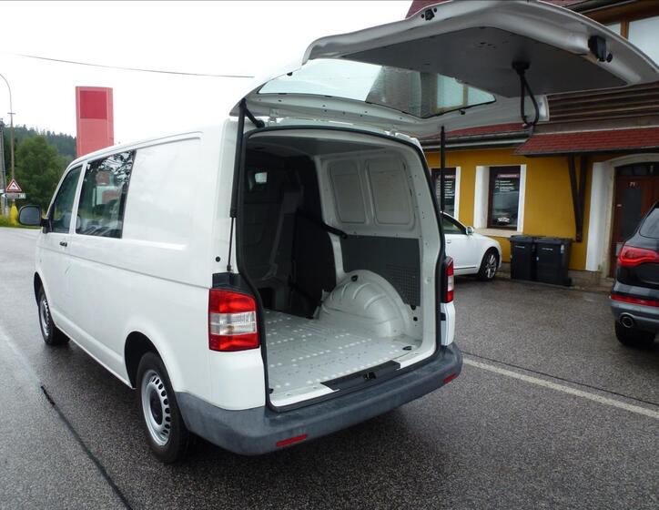 Volkswagen Transporter 19