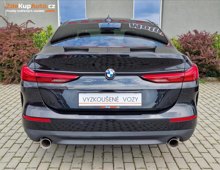 BMW Řada 2 9