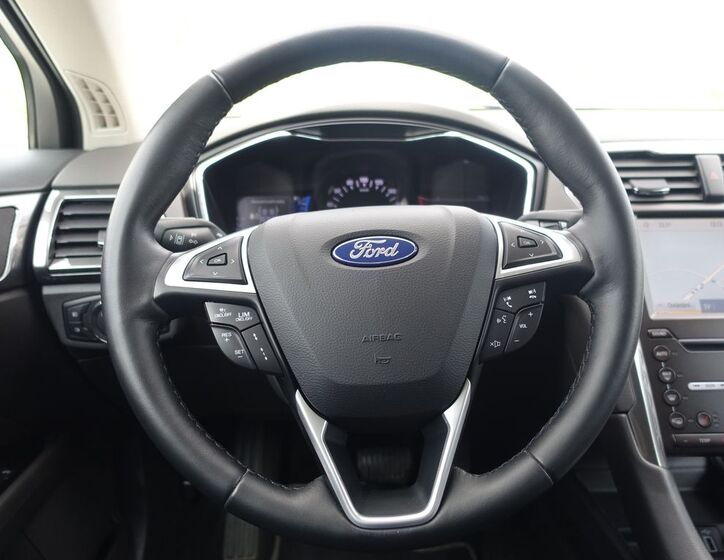 Ford Mondeo 10