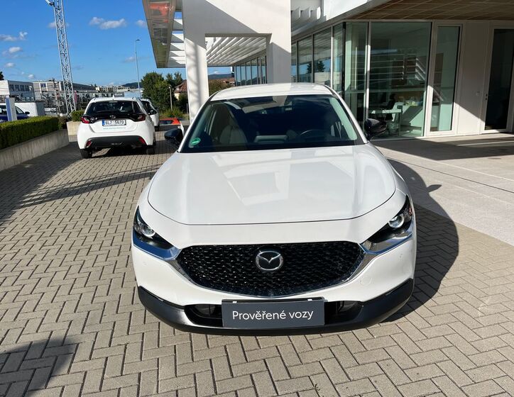 Mazda CX-30 9
