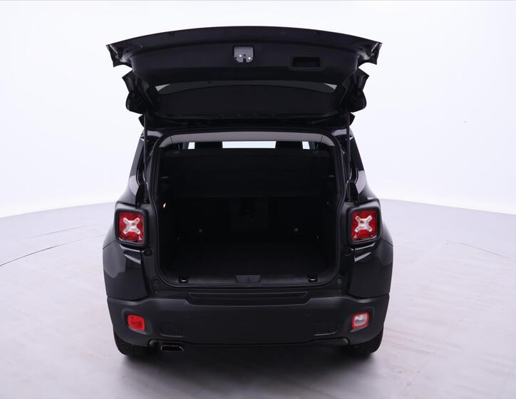 Jeep Renegade 9