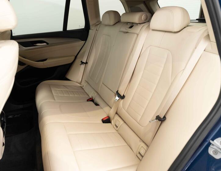 BMW X3 21