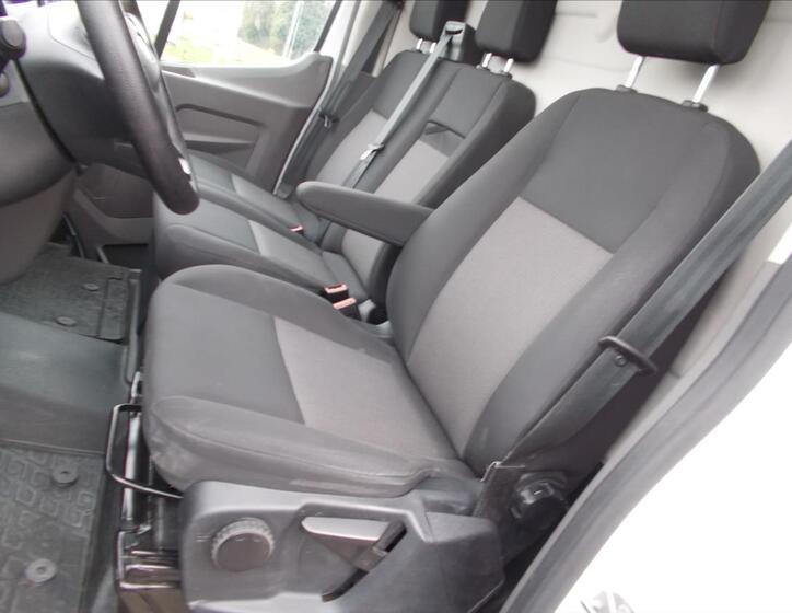 Ford Transit 22