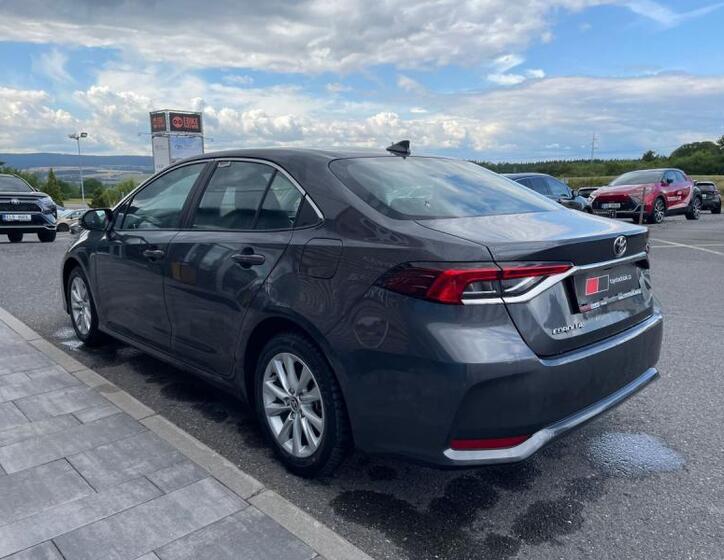 Toyota Corolla 7