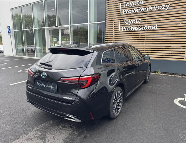 Toyota Corolla 2