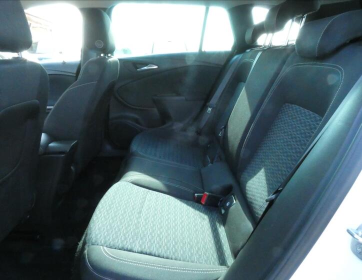 Opel Astra 20