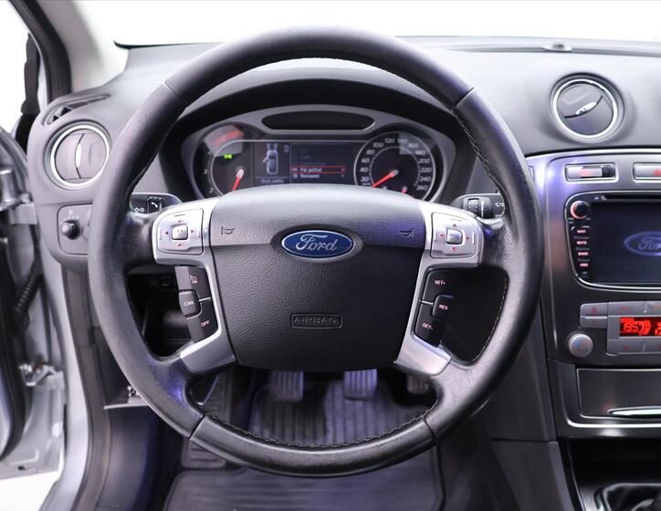 Ford Mondeo 15