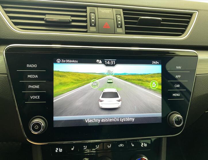 Škoda Superb 15