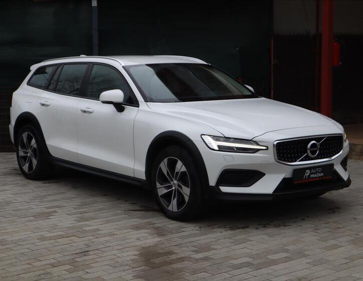 Volvo V60 1