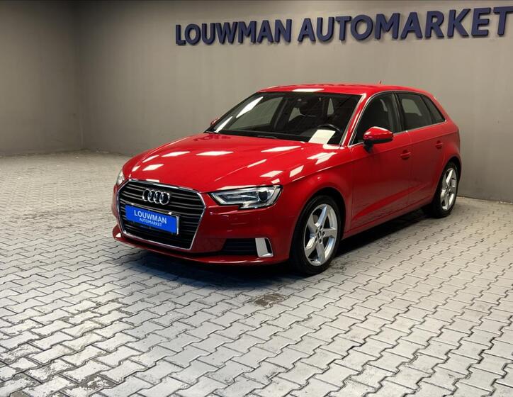 Audi A3 1