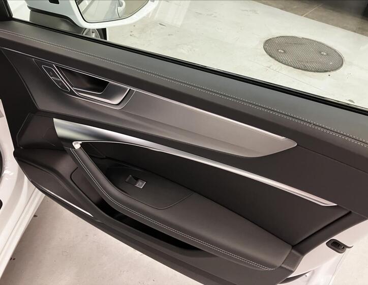 Audi A6 28
