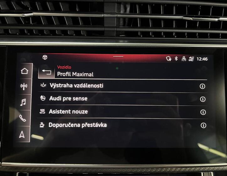 Audi RS Q8 23