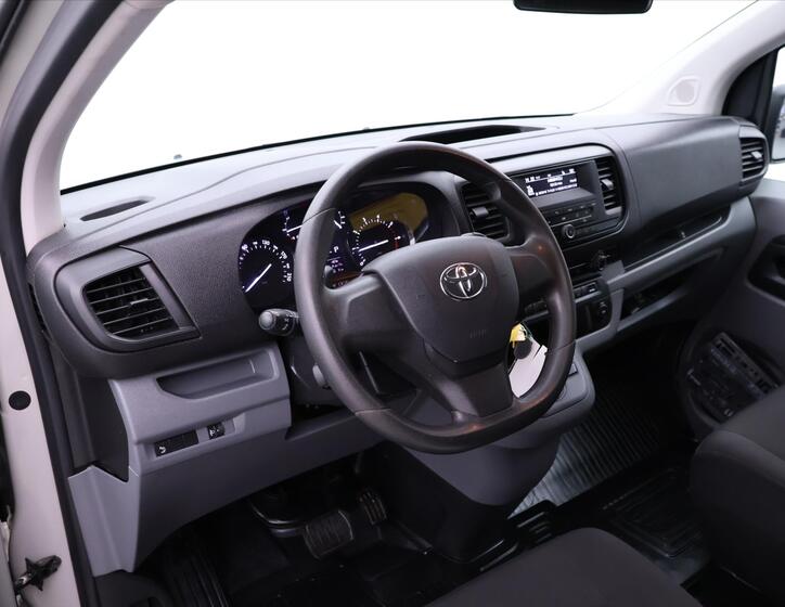 Toyota ProAce 32