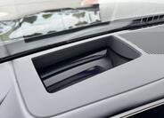 BMW i5 13