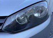 Volkswagen Golf 9
